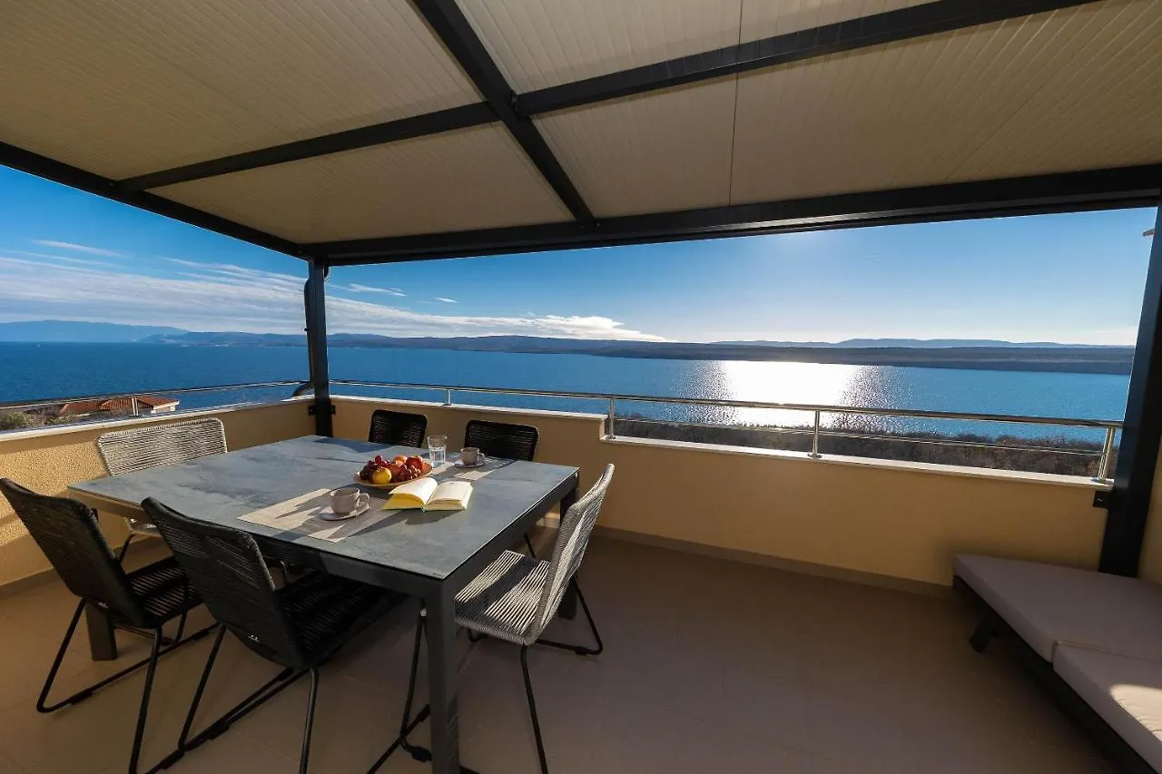 Deluxe Apartment Stunning View Jadranovo